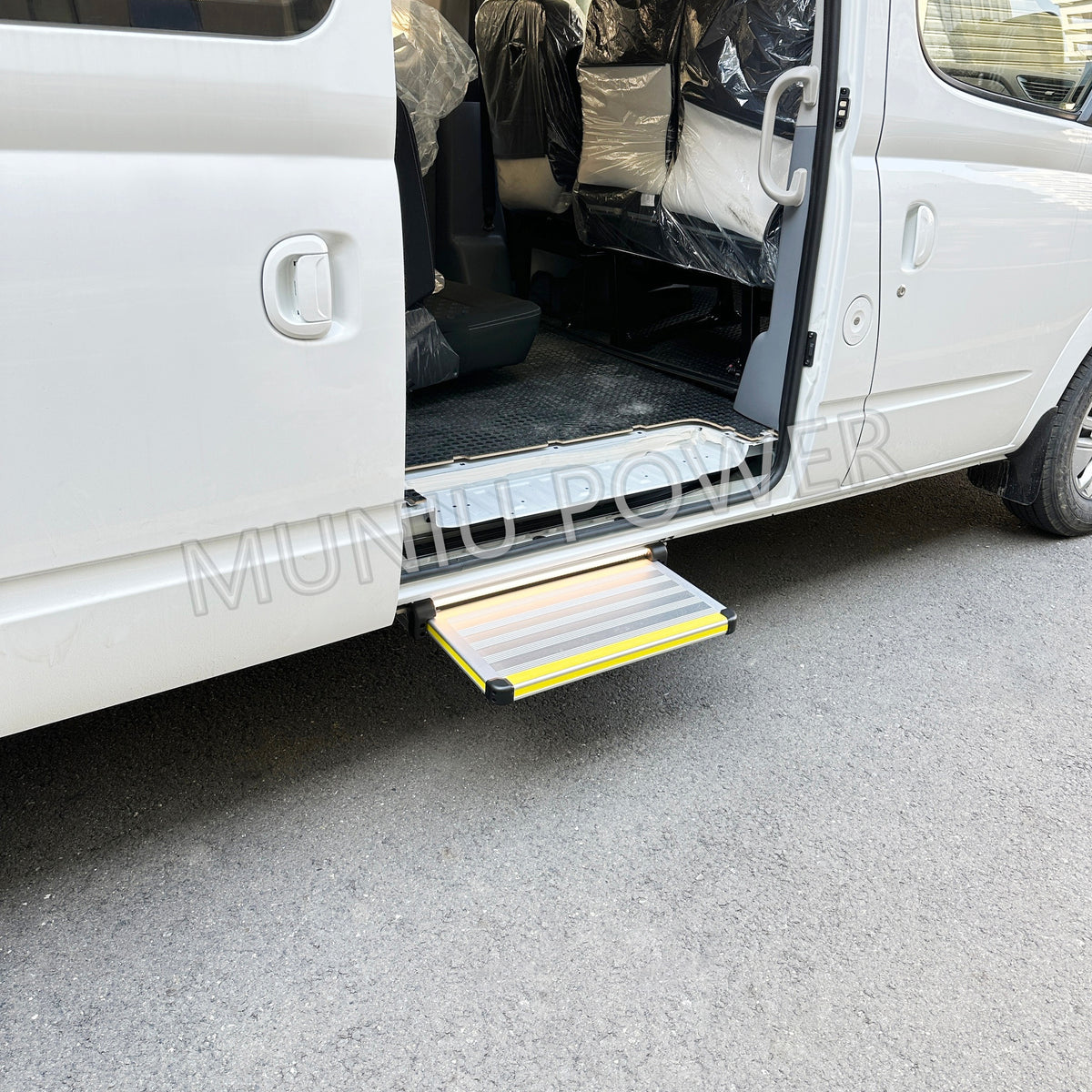 SEF Electric Retractable Running Board for Van Bus RV Ambulance | All-Aluminum Slide Step | Door-Linked Auto Deploy | 250kg Load | CE ECE R10 Certified | OEM Available